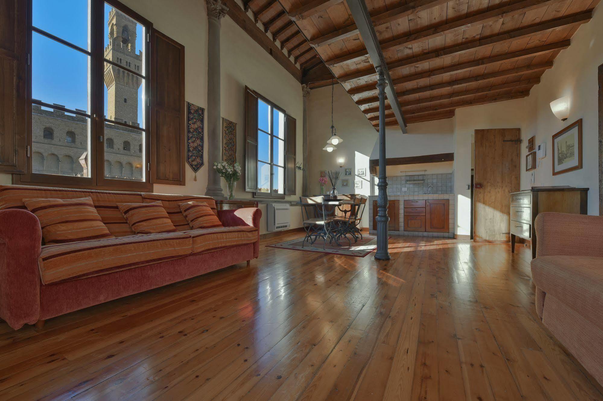 Palazzo Uguccioni Apartments Florencie Exteriér fotografie