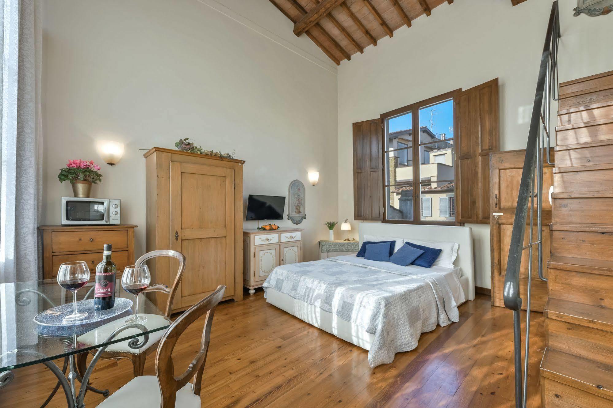 Palazzo Uguccioni Apartments Florencie Exteriér fotografie